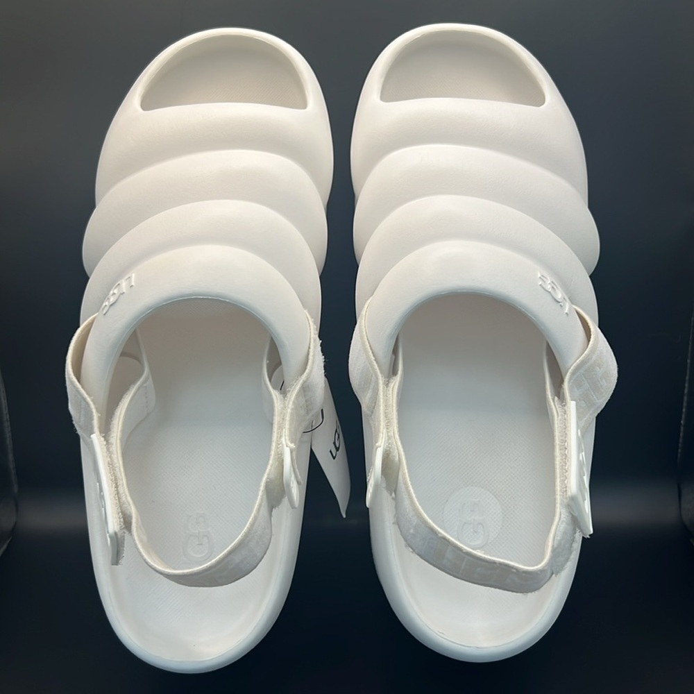 UGG Women’s Aww Yeah Platform - Picture 4 of 7